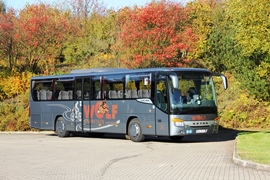 Reise- und Ausflugsbus