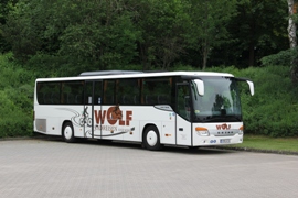 Reise- und Ausflugsbus